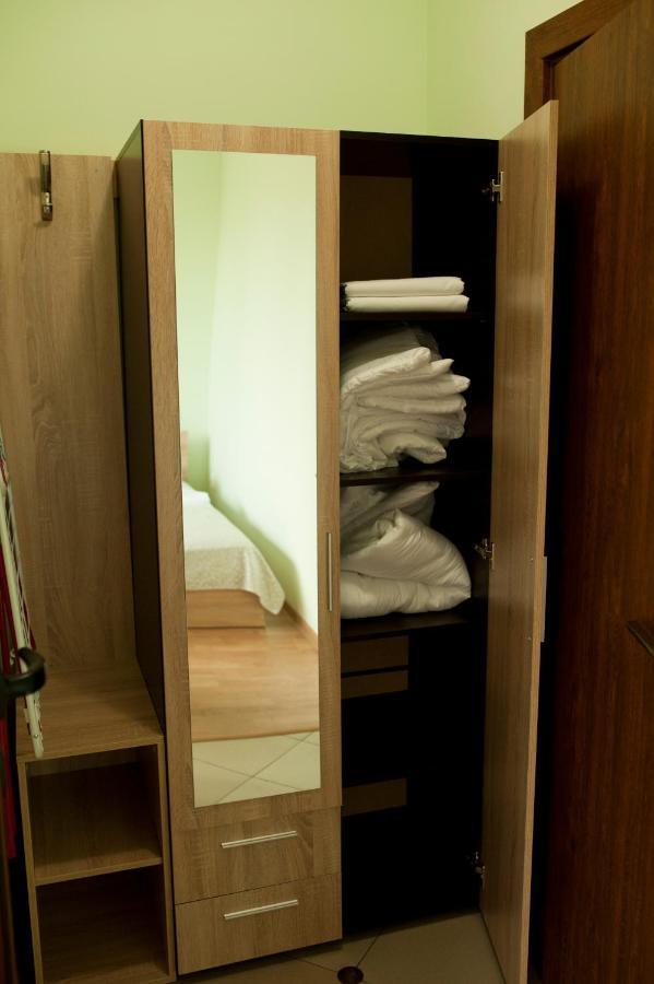 Alfa Guest Rooms With Parking Varna Dış mekan fotoğraf
