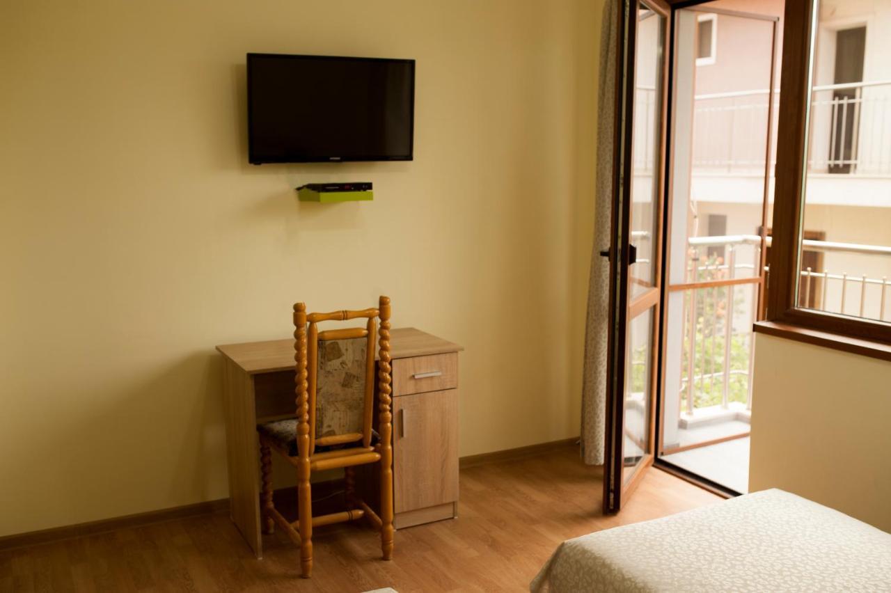 Alfa Guest Rooms With Parking Varna Dış mekan fotoğraf