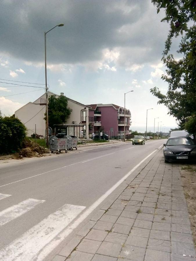 Alfa Guest Rooms With Parking Varna Dış mekan fotoğraf
