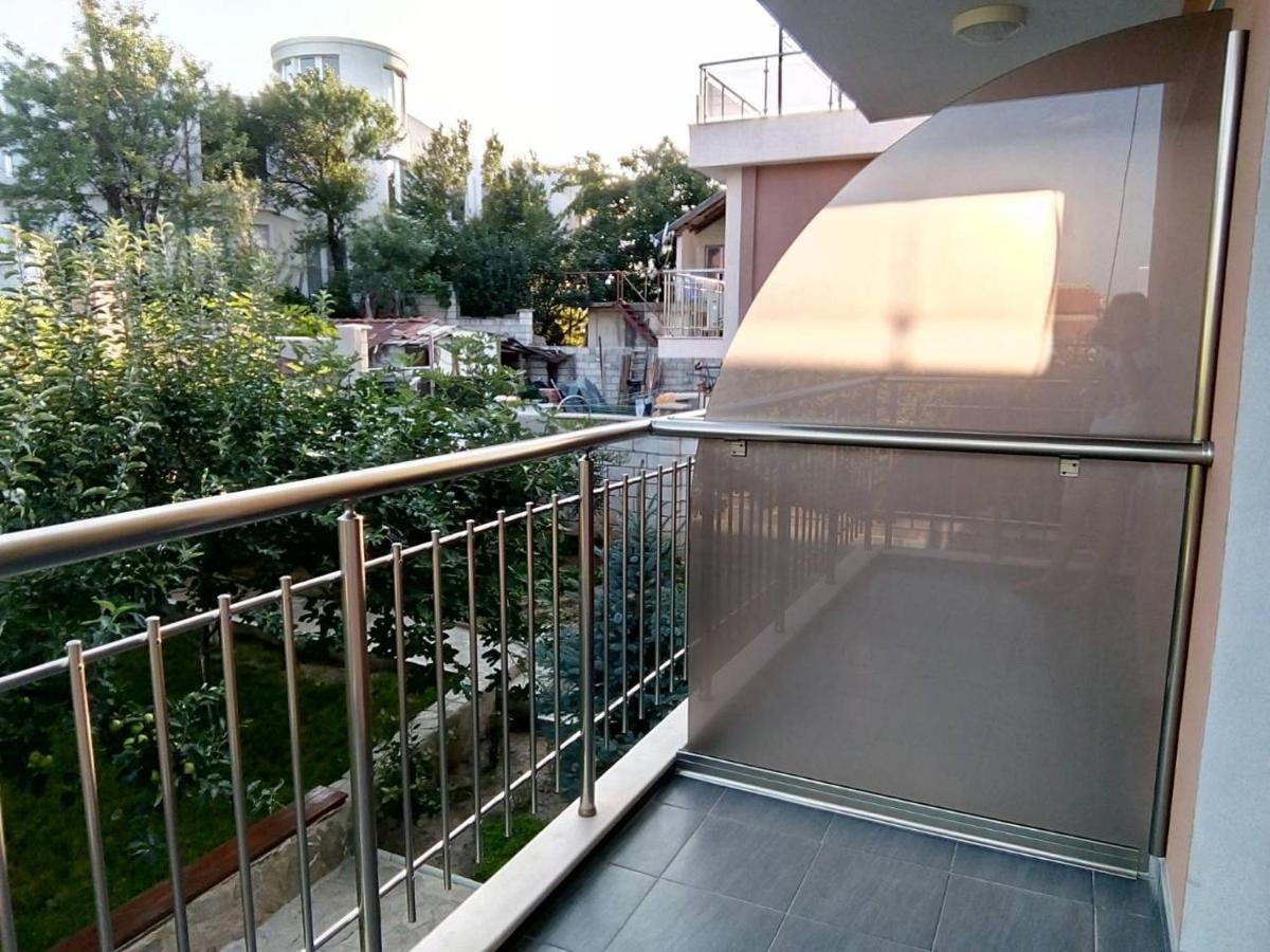 Alfa Guest Rooms With Parking Varna Dış mekan fotoğraf