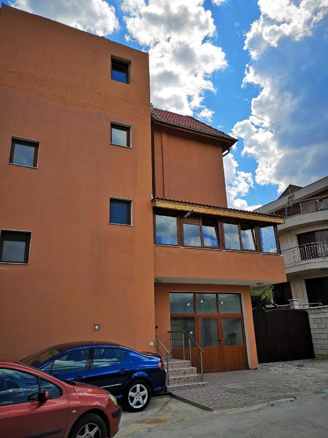 Alfa Guest Rooms With Parking Varna Dış mekan fotoğraf