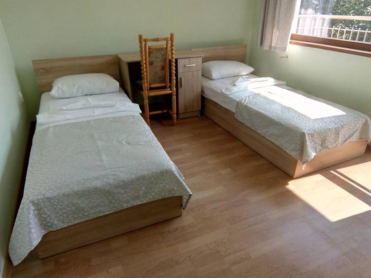 Alfa Guest Rooms With Parking Varna Dış mekan fotoğraf
